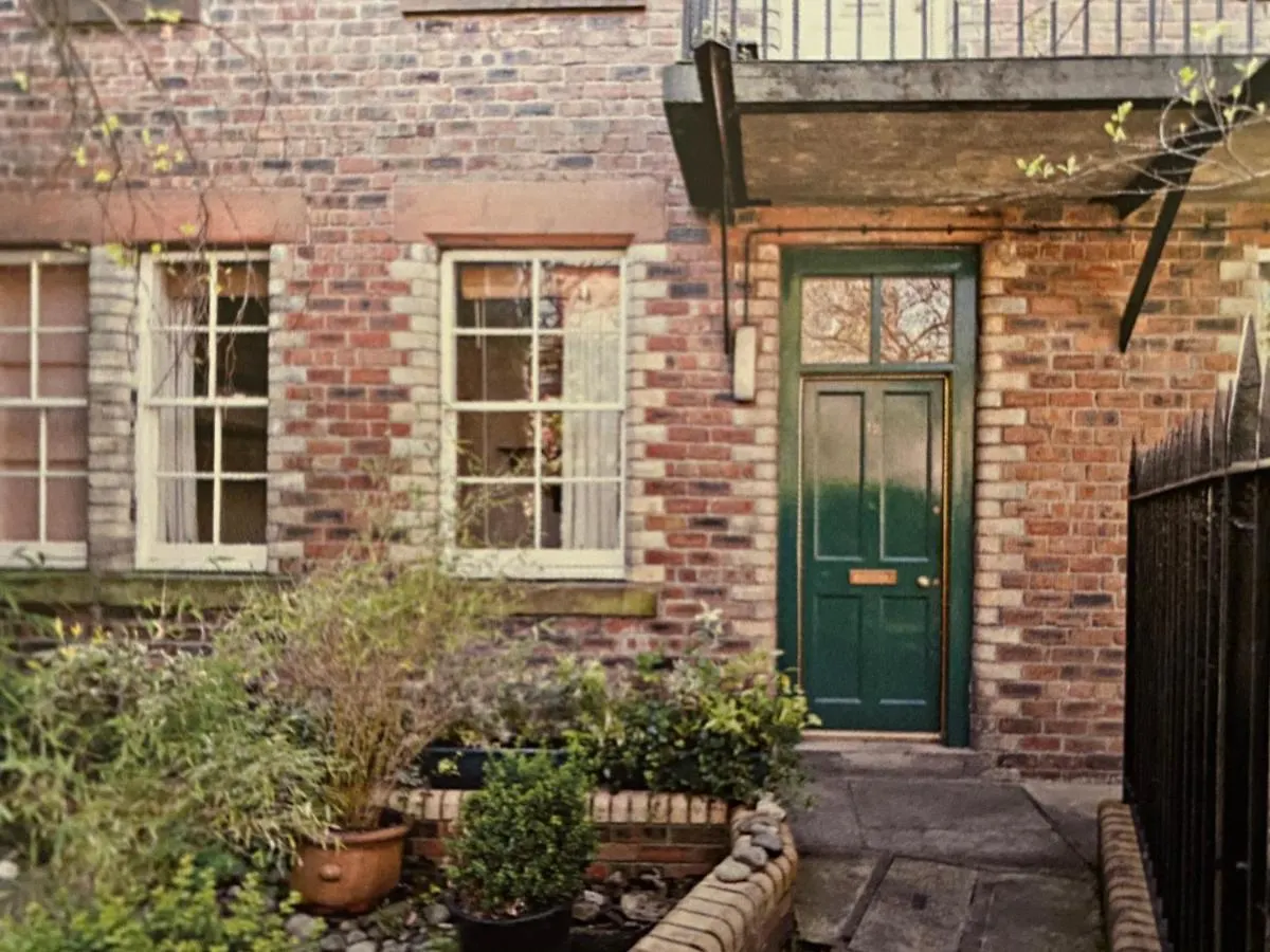 The Cosy Courtyard Apartment Edinburgh
