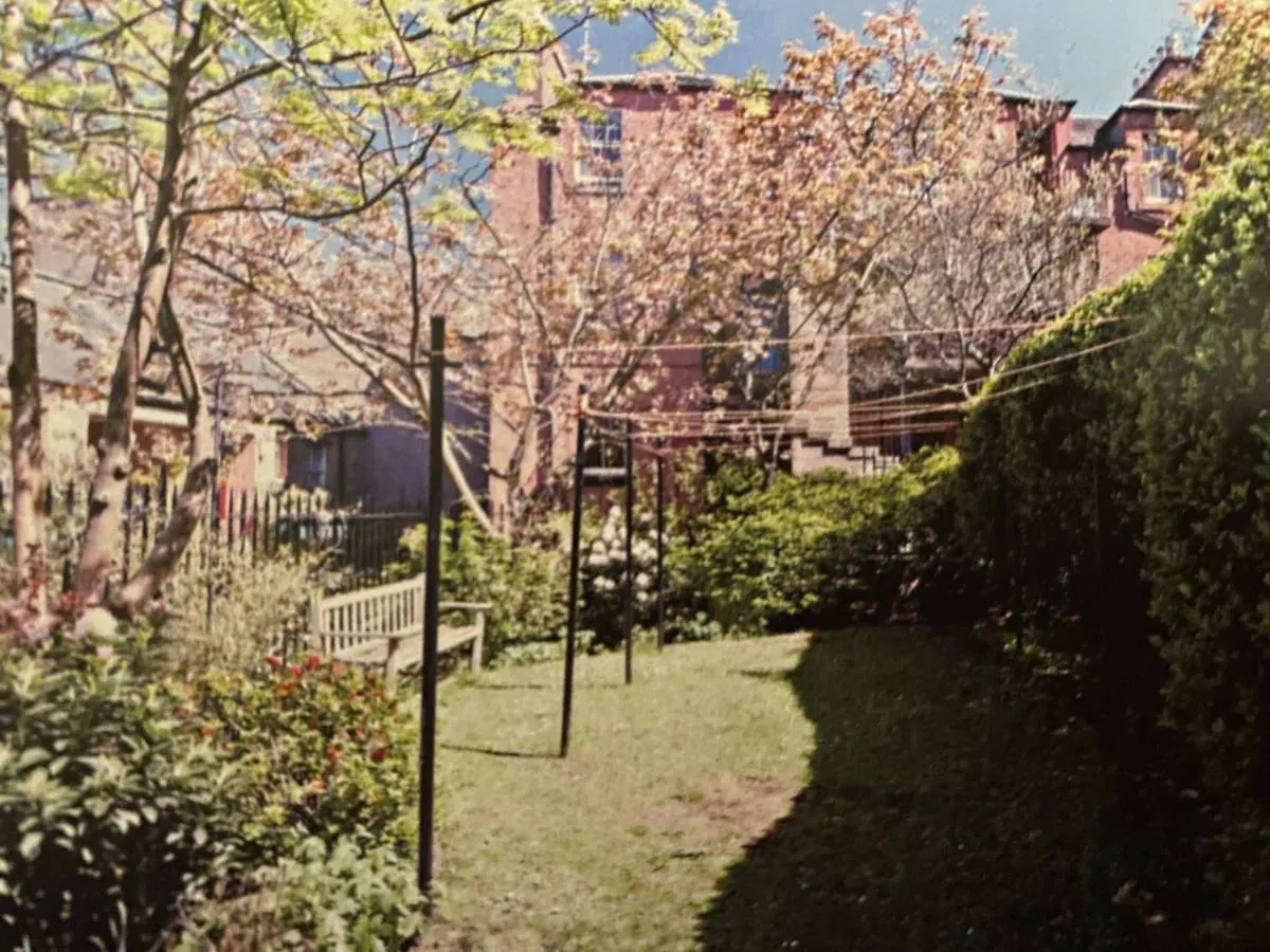 The Cosy Courtyard Apartment Edinburgh