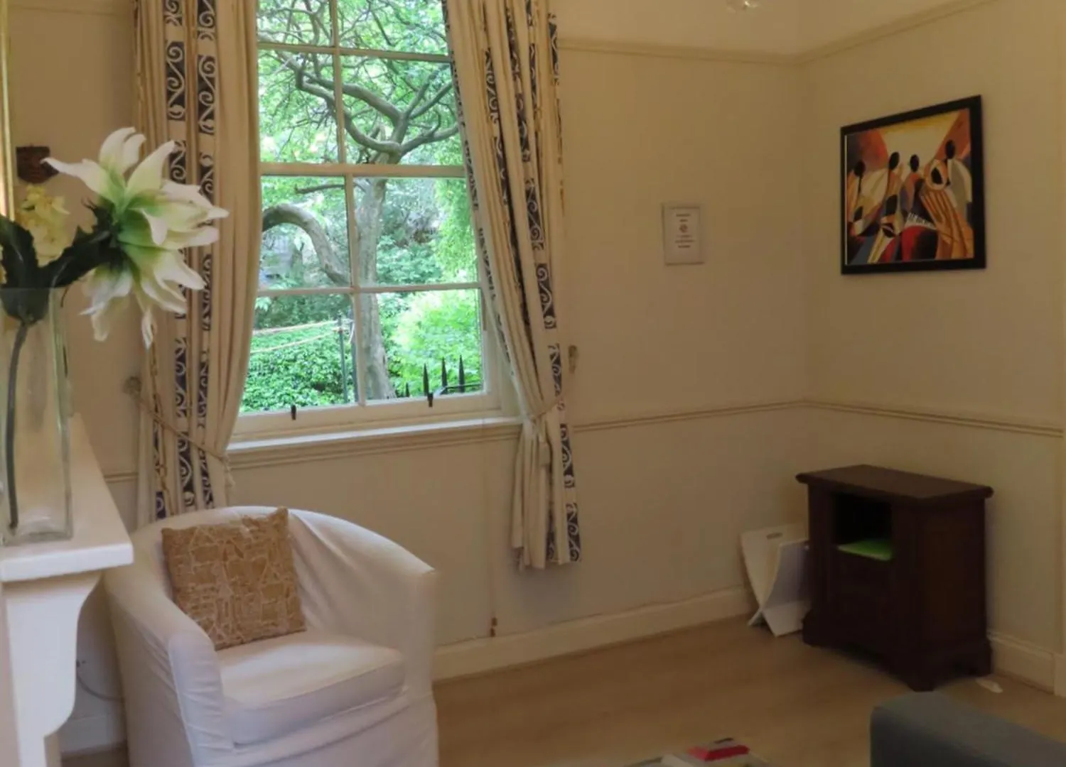 The Cosy Courtyard Apartment Edinburgh 0*,  United Kingdom