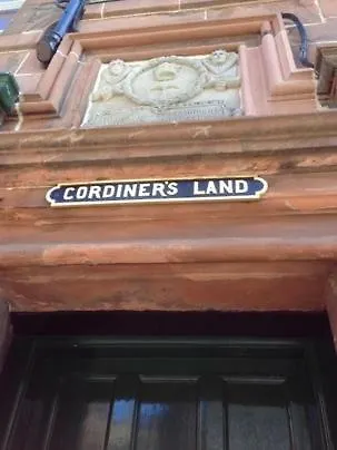 The Cosy Courtyard Apartment Edinburgh
